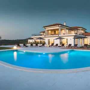 ***** Hotel Wine Cattunar Croatia